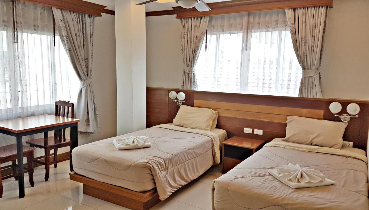Green Harbor Hotel & Service Apartment Patong Extérieur photo