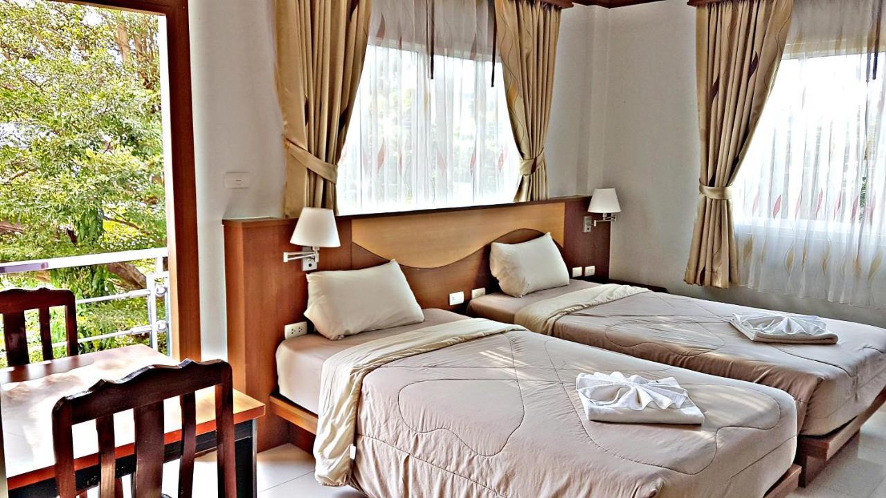 Green Harbor Hotel & Service Apartment Patong Extérieur photo
