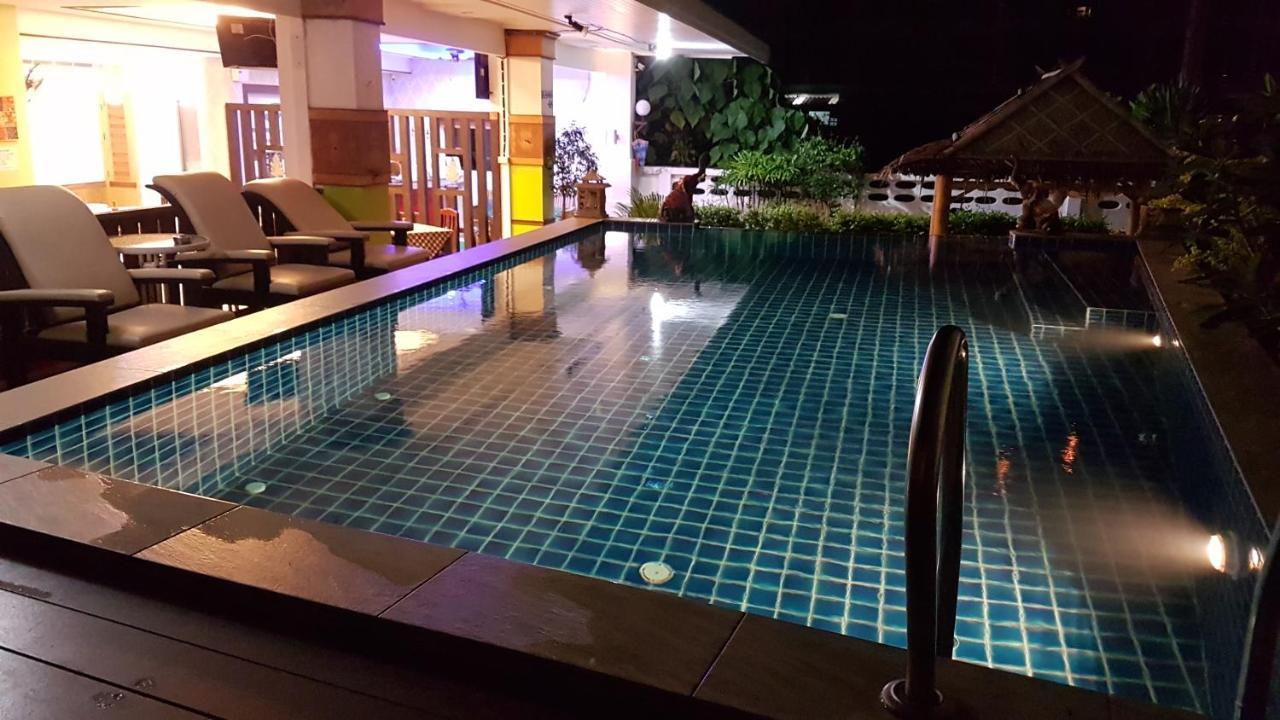 Green Harbor Hotel & Service Apartment Patong Extérieur photo